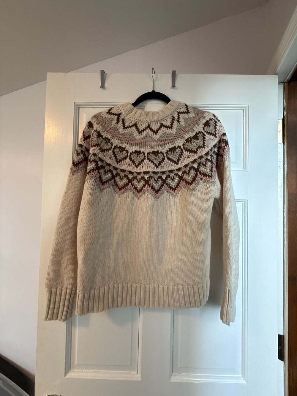 Size M Women's Bean's Classic Ragg Wool Sweater, Crewneck Fair Isle - Picture 3 of 3